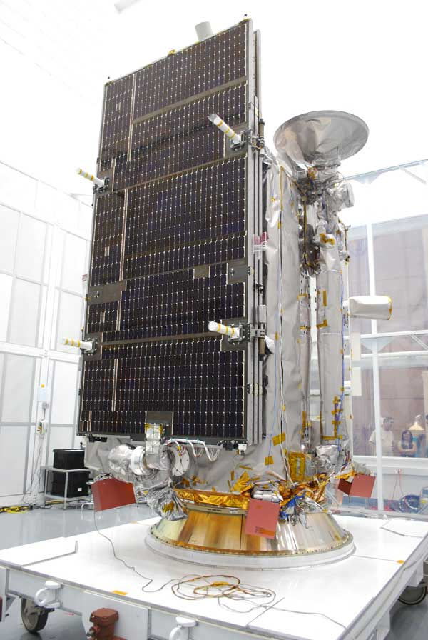 Lunar Reconnaissance Orbiter (LRO, Лунный орбитальный зонд) — автоматическая межпланетная станция